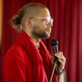 A Swami speaking to the community